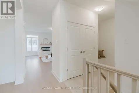 1729 Rotterdam Circle Ottawa ON K2W 1A5
