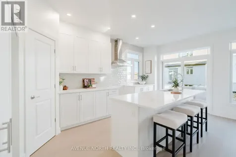 1729 Rotterdam Circle Ottawa ON K2W 1A5