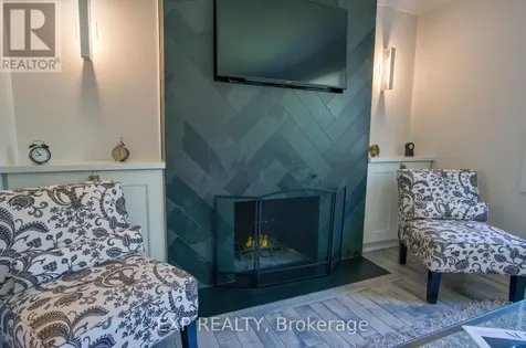 22 Mount Pleasant Avenue Ottawa ON K1S 0L8