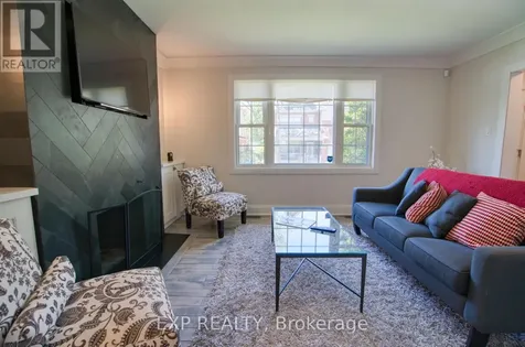 22 Mount Pleasant Avenue Ottawa ON K1S 0L8