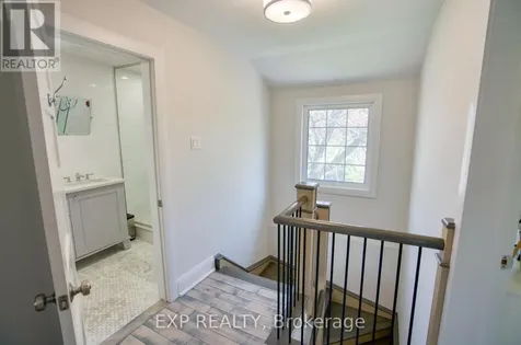 22 Mount Pleasant Avenue Ottawa ON K1S 0L8