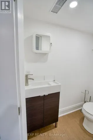22 Mount Pleasant Avenue Ottawa ON K1S 0L8