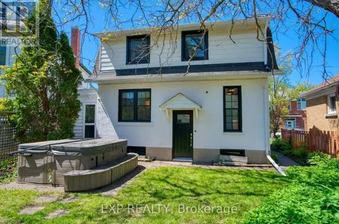 22 Mount Pleasant Avenue Ottawa ON K1S 0L8