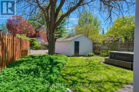 22 Mount Pleasant Avenue Ottawa ON K1S 0L8