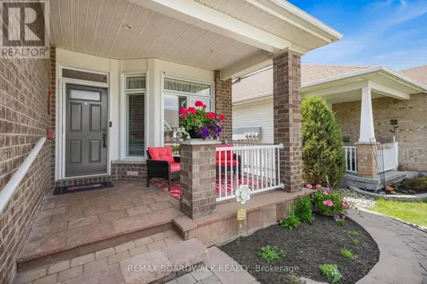 725 Cabris Crescent Ottawa ON K4A 0T6