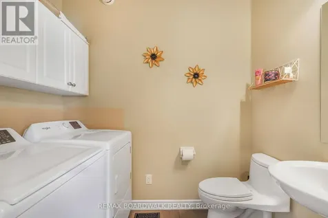 725 Cabris Crescent Ottawa ON K4A 0T6