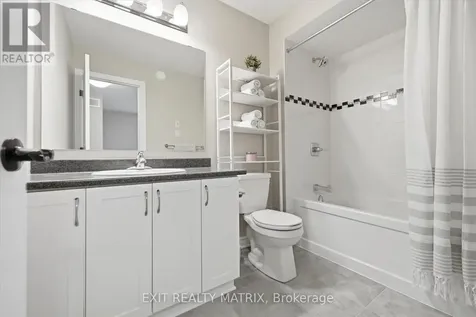 23 Duncanville Street Russell ON K4R 0E8