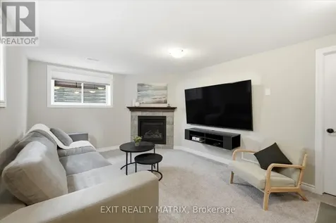 23 Duncanville Street Russell ON K4R 0E8