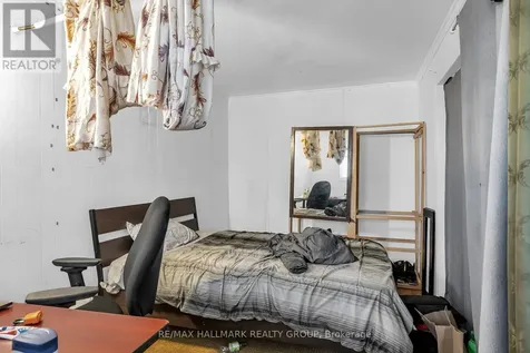 230 Alice Street Cornwall ON K6H 4R9