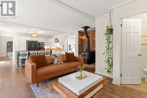 19 Colley Street Ottawa ON K2J 3Z7