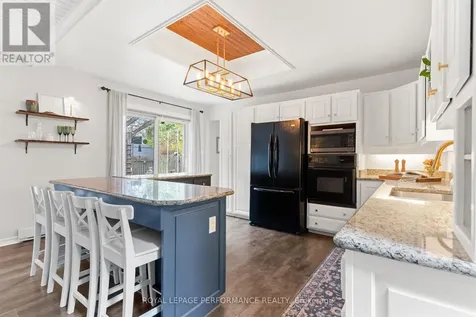 19 Colley Street Ottawa ON K2J 3Z7