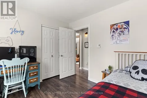 19 Colley Street Ottawa ON K2J 3Z7