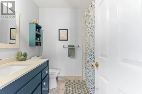 19 Colley Street Ottawa ON K2J 3Z7