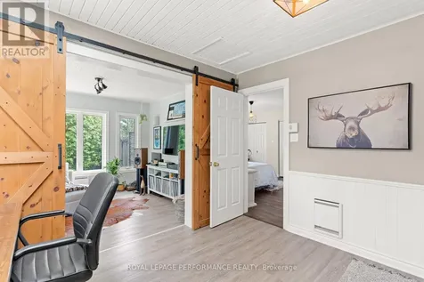 19 Colley Street Ottawa ON K2J 3Z7