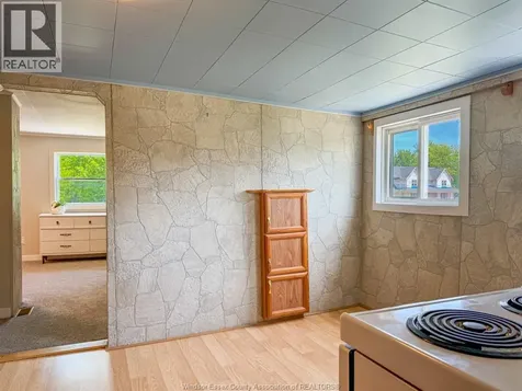 273 Maidstone Avenue East Essex ON N8M 2J8