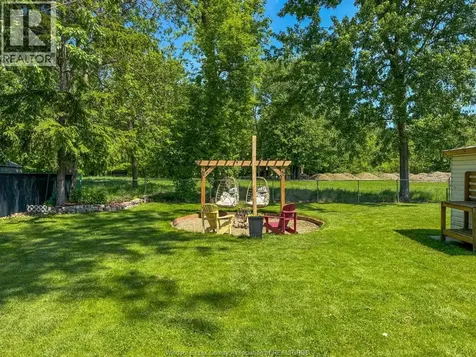 273 Maidstone Avenue East Essex ON N8M 2J8