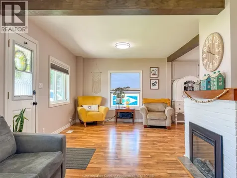 273 Maidstone Avenue East Essex ON N8M 2J8