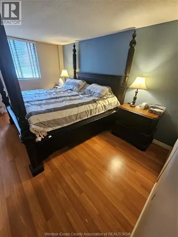 925 Grand Avenue West Chatham ON N7L 4Z1