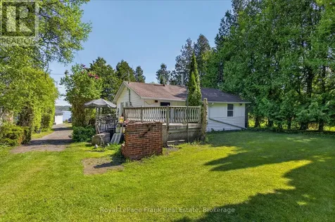 688 North Shore Drive East Otonabee-south Monaghan ON K0L 1B0