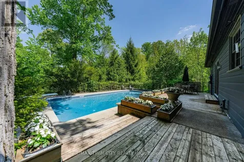 768 Glasgow Street Kitchener ON N2M 2N8