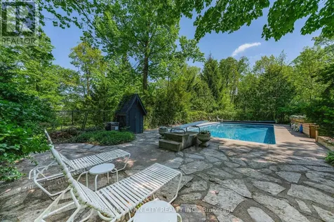 768 Glasgow Street Kitchener ON N2M 2N8