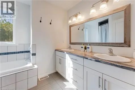 487 East Avenue Kitchener ON N2H 0A8