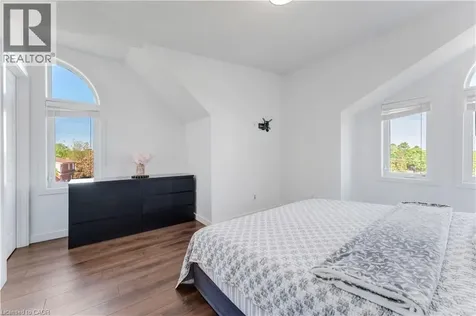487 East Avenue Kitchener ON N2H 0A8