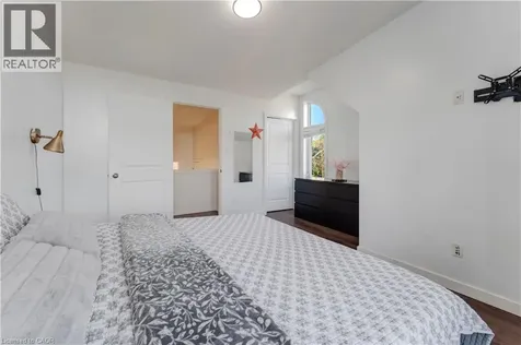 487 East Avenue Kitchener ON N2H 0A8