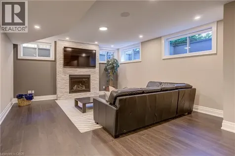 100 Seneca Drive Ancaster ON L9G 3B8
