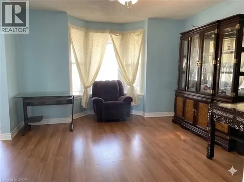 54 Edinburgh Avenue Hamilton ON L8H 2C5