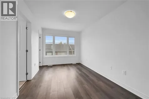 120 Court Drive Paris ON N3L 0N2