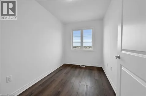 120 Court Drive Paris ON N3L 0N2