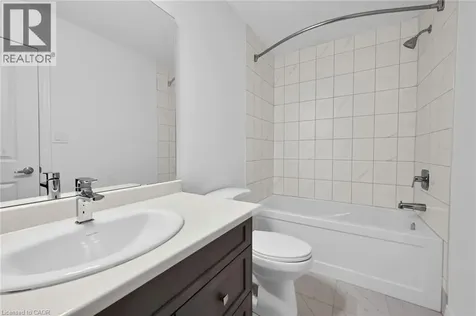 120 Court Drive Paris ON N3L 0N2