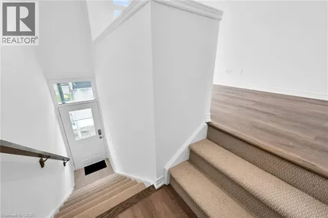 120 Court Drive Paris ON N3L 0N2