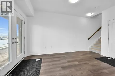 120 Court Drive Paris ON N3L 0N2