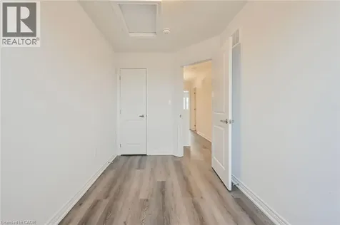 120 Court Drive Paris ON N3L 0N2