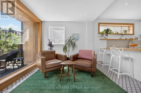 99 Goulburn Avenue Ottawa ON K1N 8C9