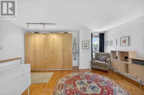 99 Goulburn Avenue Ottawa ON K1N 8C9