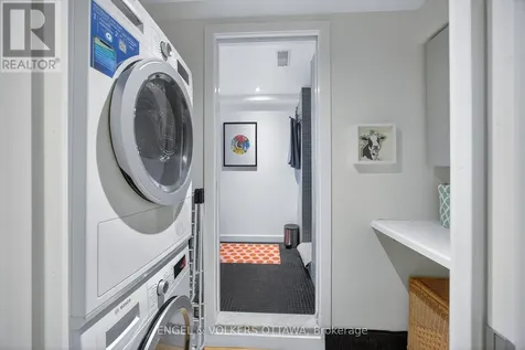 99 Goulburn Avenue Ottawa ON K1N 8C9