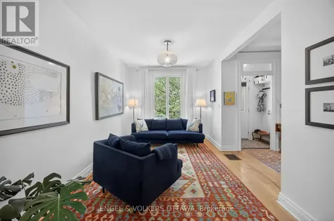 99 Goulburn Avenue Ottawa ON K1N 8C9