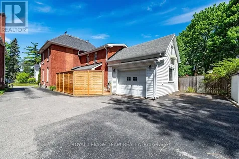 241 John Street North Arnprior ON K7S 2P3