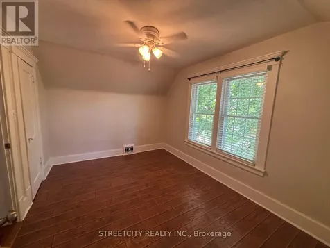 217 Kathleen Avenue Sarnia ON N7T 1E1