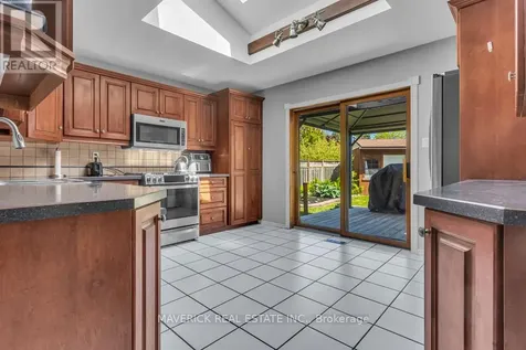 6 Bonnie Place St. Thomas ON N5R 5W3