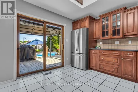 6 Bonnie Place St. Thomas ON N5R 5W3