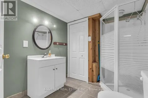 6 Bonnie Place St. Thomas ON N5R 5W3
