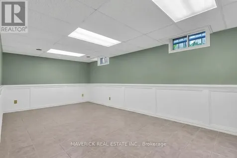 6 Bonnie Place St. Thomas ON N5R 5W3