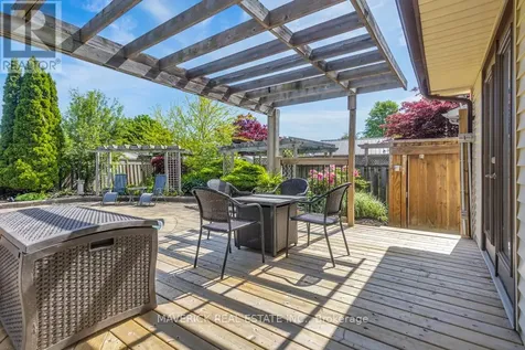 6 Bonnie Place St. Thomas ON N5R 5W3