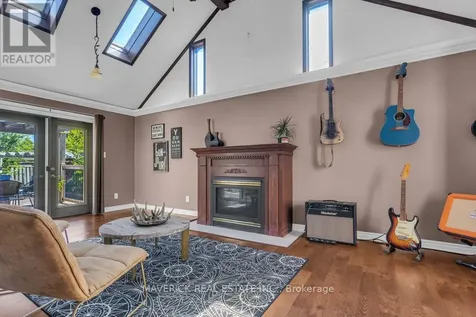 6 Bonnie Place St. Thomas ON N5R 5W3