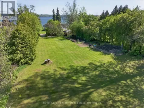 692 North Shore Drive East Otonabee-south Monaghan ON K0L 1B0