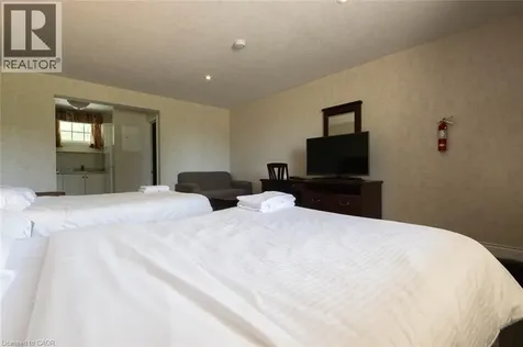 276 Dundas Street East Trenton ON K8V 1M2